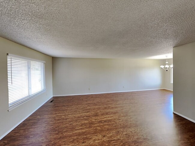 Building Photo - 7437 Palmer House Dr