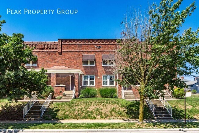 Foto del edificio - 1433 Northwest Blvd
