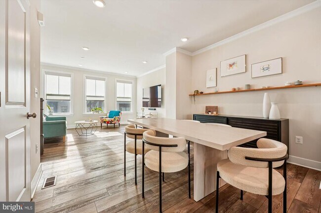 Building Photo - 107 Armstrong Pl