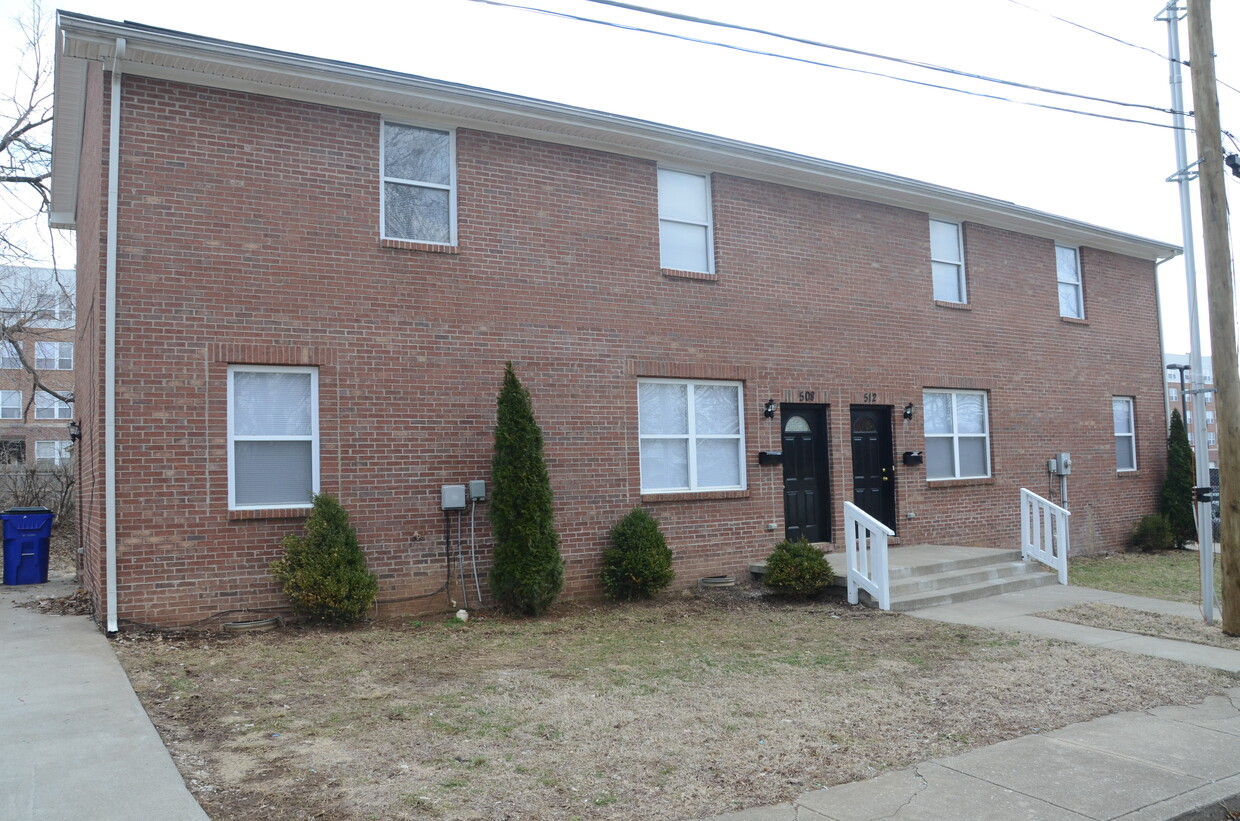 Primary Photo - 512 Dunaway St