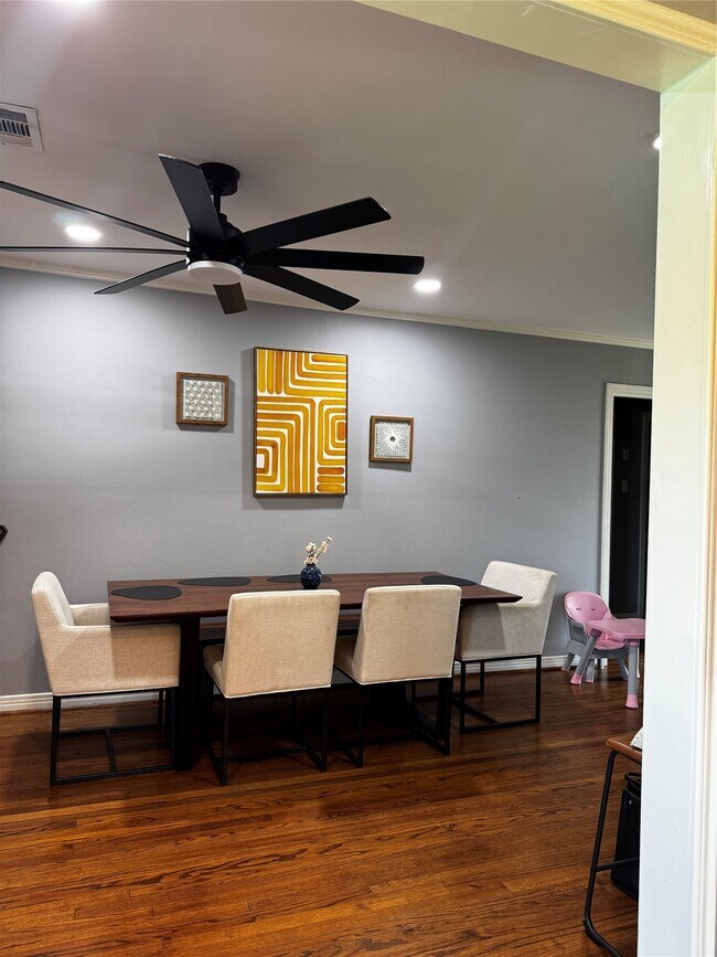 Building Photo - 854 T C Jester Blvd