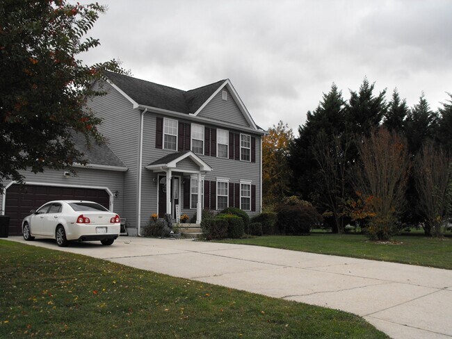 Building Photo - 212 Cider Run