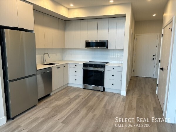 Photo du bâtiment - 45497 Campus Dr