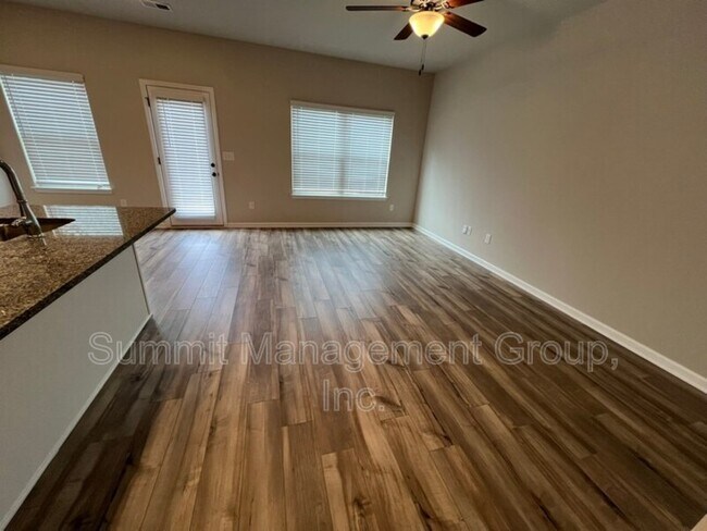 Photo - 130 Skipjack Ct House