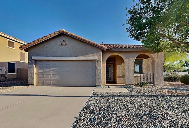 Building Photo - 2624 W Fawn Dr