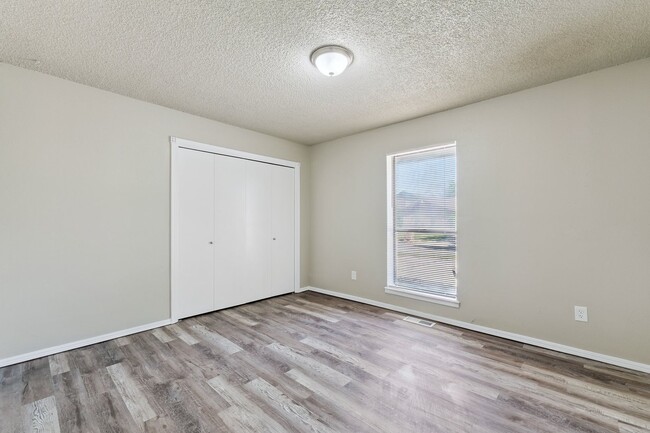 Building Photo - newly renovated 3 bed house in NW OKC