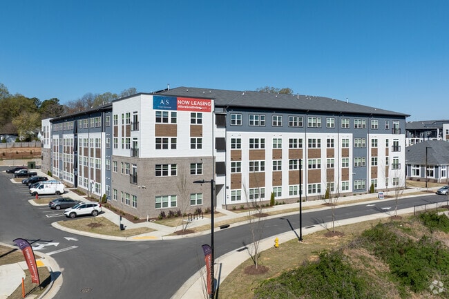 Building Photo - Allora Southview