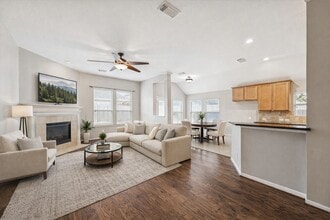 Building Photo - 19223 Fisher Ridge Ln