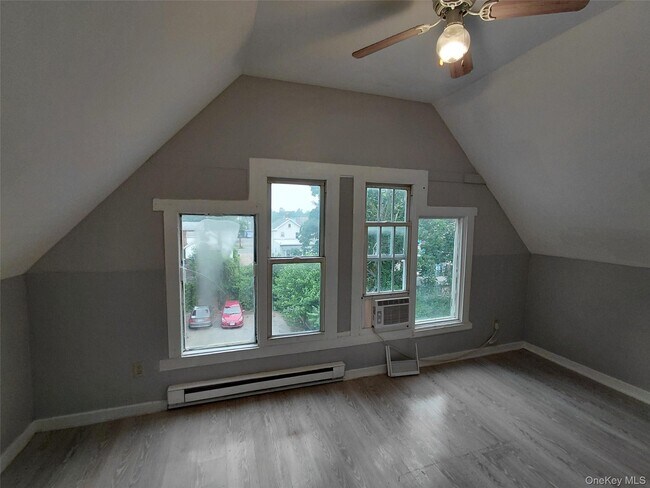 Foto del edificio - 67 Greenkill Ave