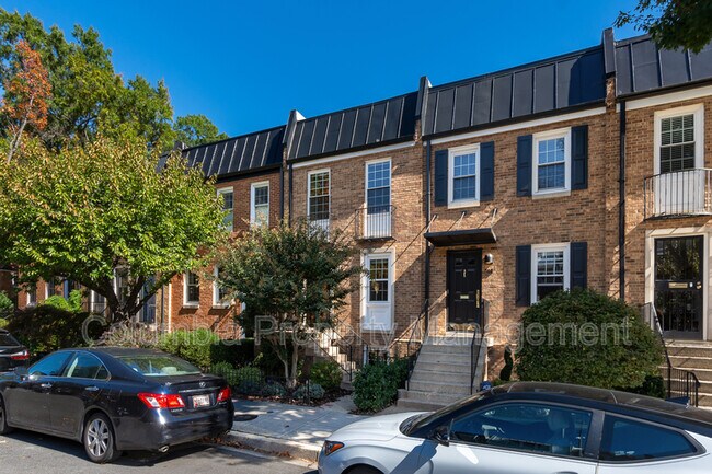 Foto del edificio - 706 6th St SW