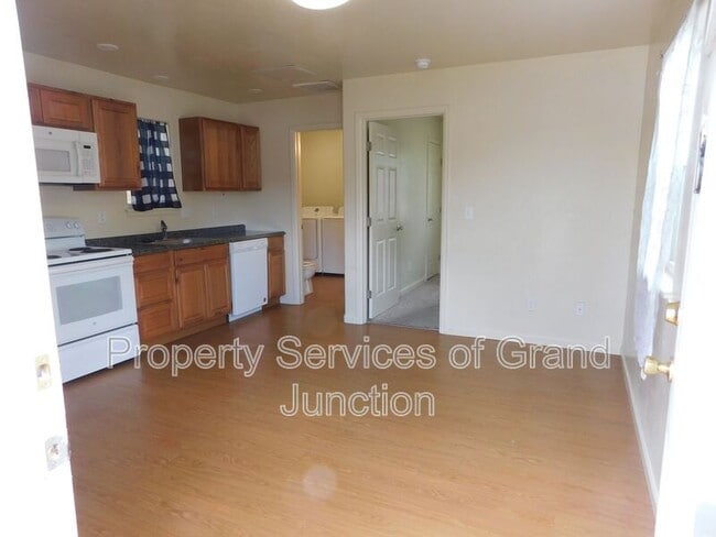 Building Photo - 1363 19th St