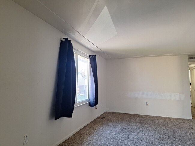 Foto del edificio - Charming Chesterfield Townhouse