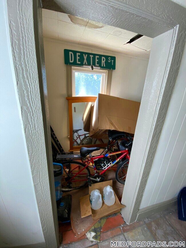 Foto del edificio - 569 Main St