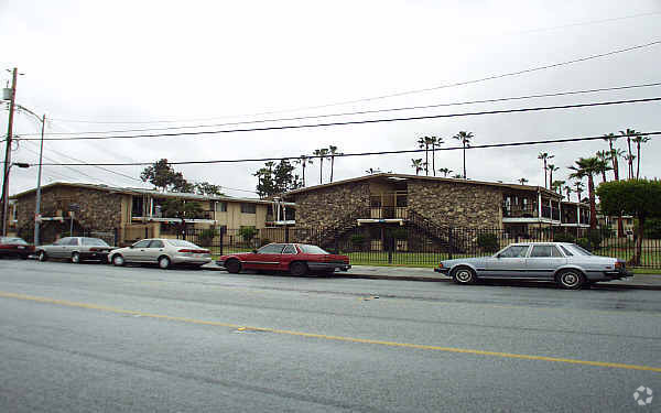 Foto del edificio - Valley Palms Apartments