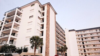 Building Photo - 650 N Atlantic Ave