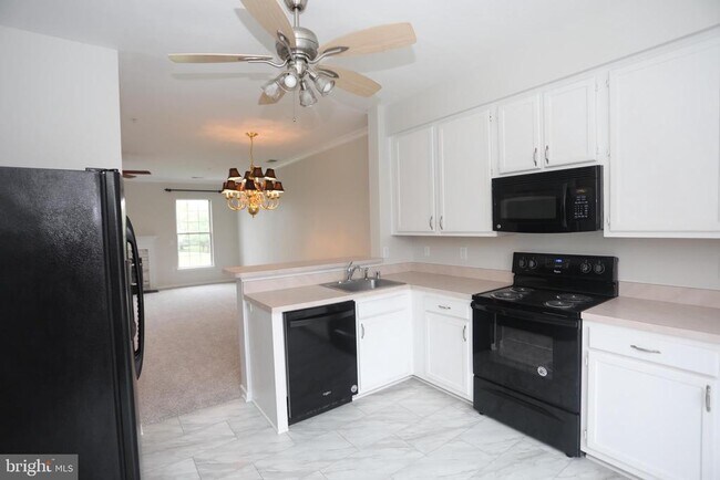 Foto del edificio - 1228 Needham Ct