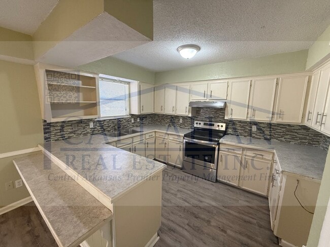 Foto del edificio - 4 Bedroom Home in Mabelvale