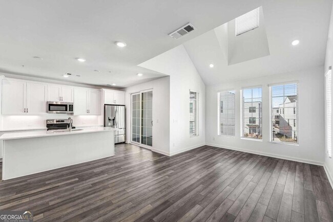 Foto del edificio - 501 Burton Dr