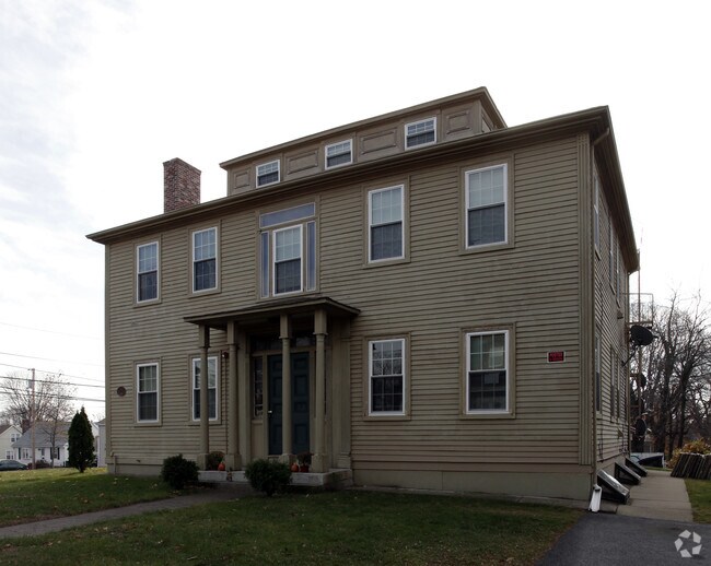 Building Photo - 53 Vernon St
