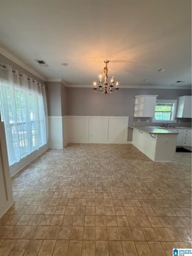 Building Photo - 5775 Colony Ln