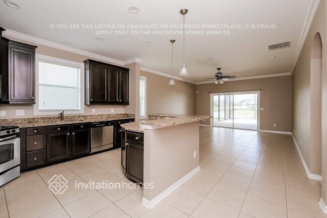 Foto del edificio - 19116 Sunset Bay Dr