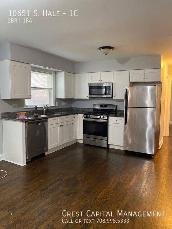 Building Photo - 10651 S Hale Ave