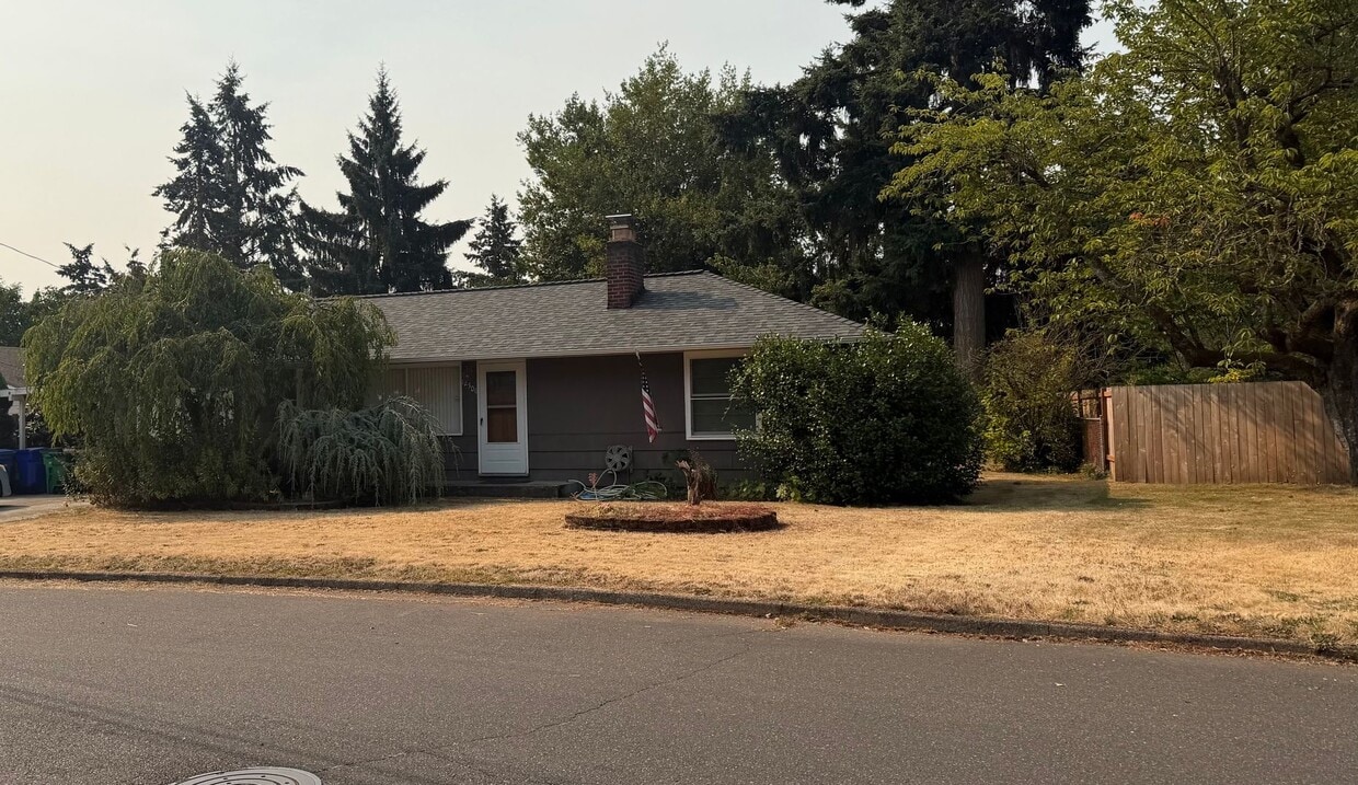 Photo - 12506 SE Lincoln Ct