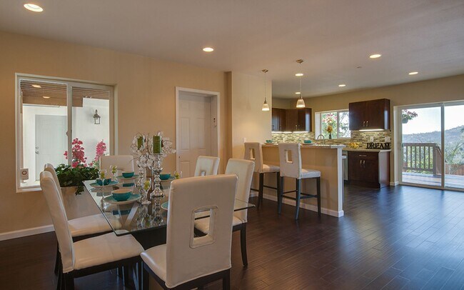 Building Photo - Barcelona Ridge Estates