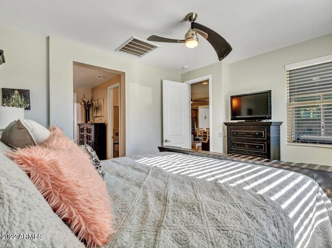 Foto del edificio - 12295 N 145th Ave