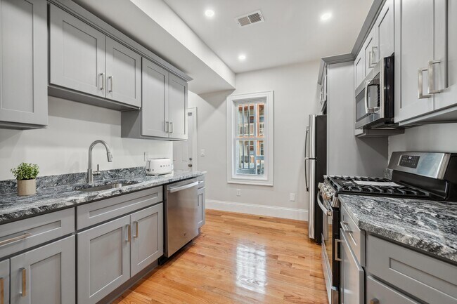 Foto del edificio - 81 Hillside St