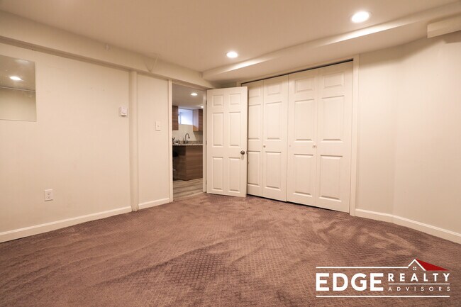 Foto del edificio - 127 Nottinghill Rd