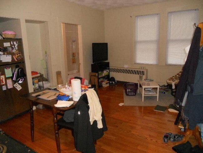 Foto del edificio - 1 bedroom in Nahant MA 01908