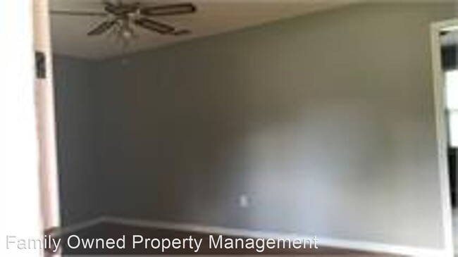 Building Photo - 3 br, 1.5 bath House - 4513 Sapling Court