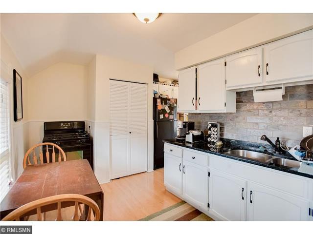 kitchen - 3112 5th Ave S
