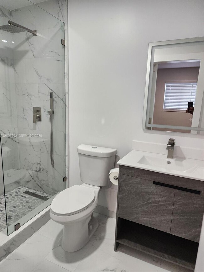 Foto del edificio - 8701 SW 36th St