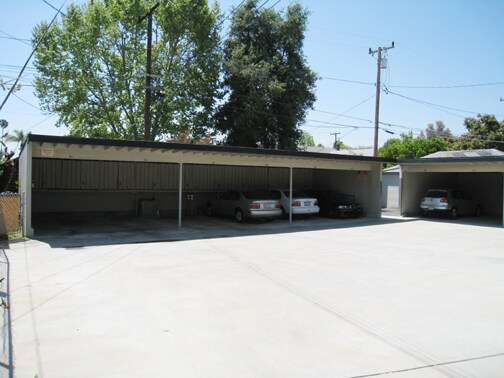 Building Photo - 2085 Huntington Dr