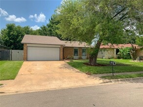 Building Photo - 1710 Goodson Ln