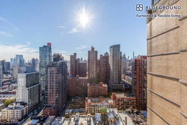Foto del edificio - 225 E 95th St