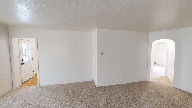 Building Photo - 1183 3rd St