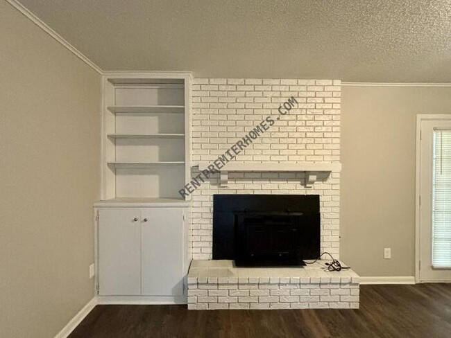 Foto del edificio - 9401 Northedge Rd