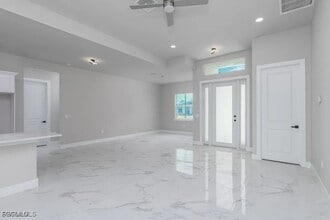 Building Photo - 338 Hermosa Ave