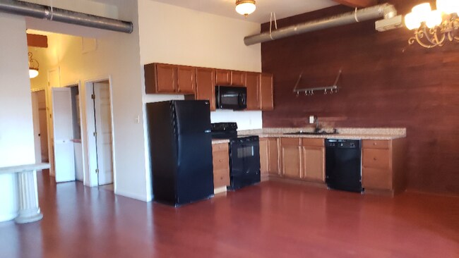 Photo - 915 Decatur St Apartment