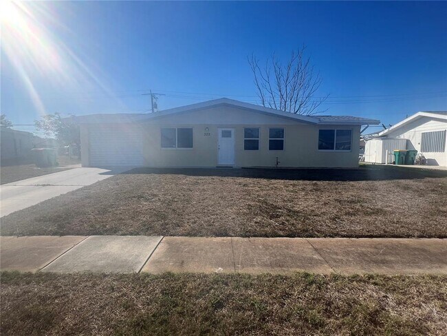 Foto del edificio - 322 Lasayette Dr NE