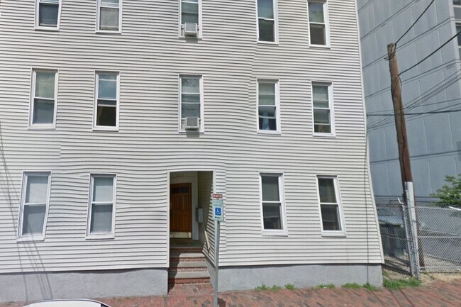Foto del edificio - 428 Franklin St