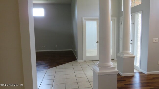 Foto del edificio - 3726 Bedford Dr