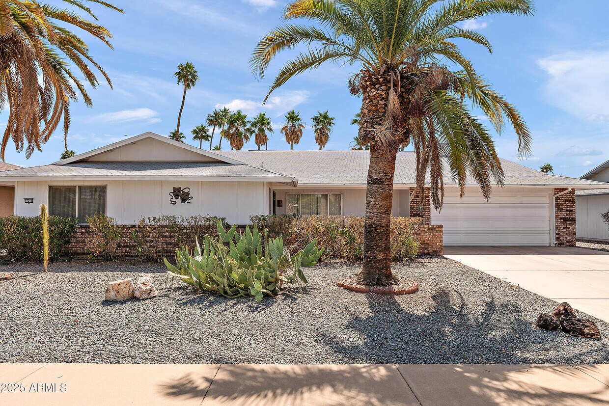 Foto principal - 17215 N 130th Ave