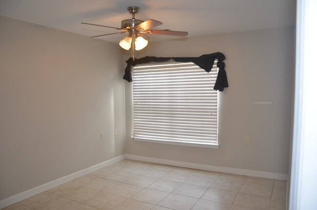 Dormitorio n.° 1 con baño - 897 Fording Island Rd