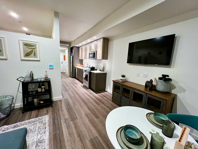 One Bed - Dining & Kitchen - Prescott Station