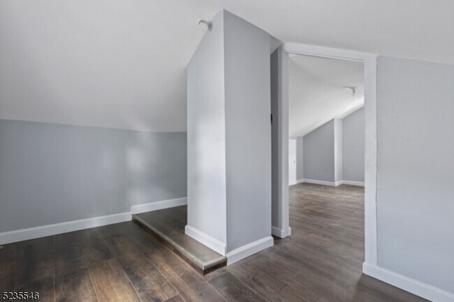 Building Photo - 279 N 11th St