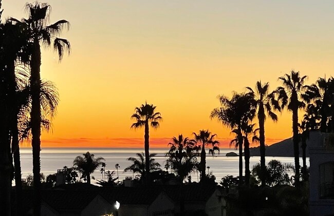 Building Photo - 1933 Costa Brava